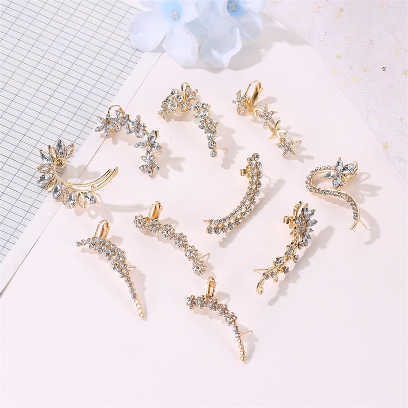 1pc Anting Klip Desain Bunga Butterfly Aksen Kristal Untuk Wanita