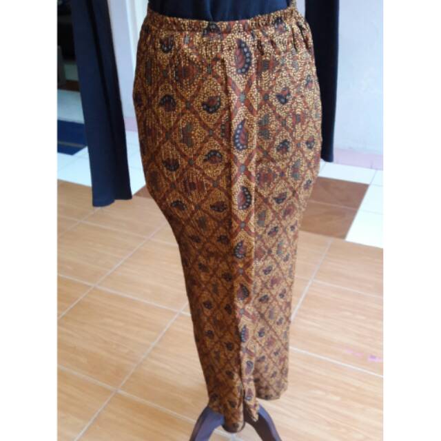 Rok jarit batik lipit