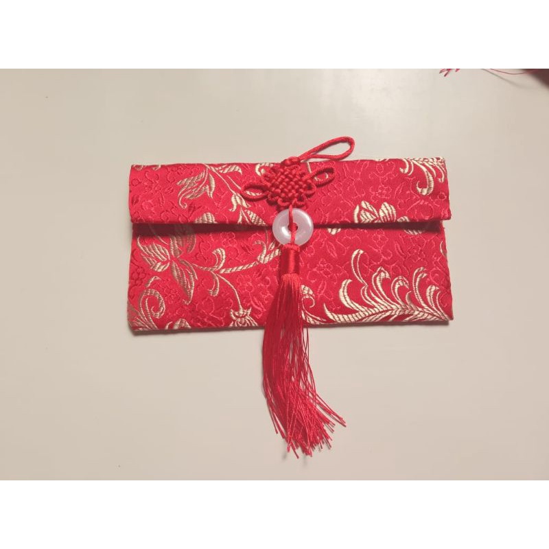 angpao merah dompet amplop imlek kain damask chinese new year potrait