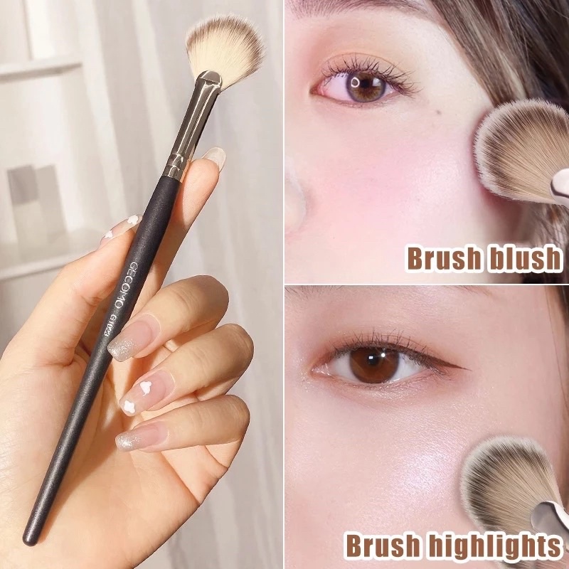 1 Pcs Professional Fan Makeup Brush Blending Highlighter Contour Face Loose Powder Brush Partial Face Cosmetic Beauty Tools