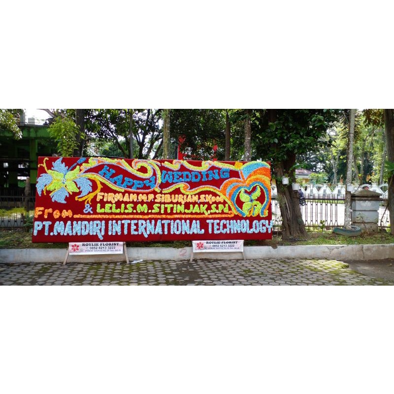 

PAPAN BUNGA HAPPY WEDDING PAPAN BUNGA MEDAN PAPAN BUNGA SUMUT