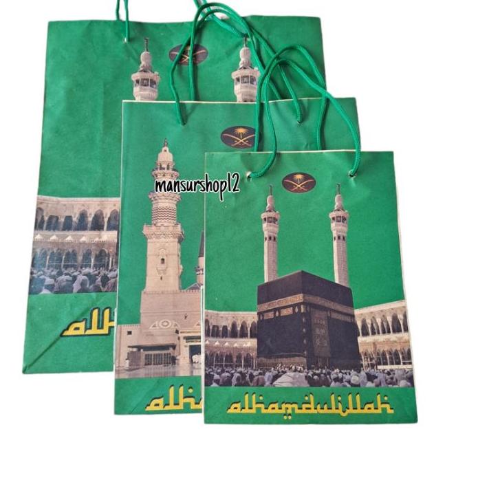 

7.7 Brand Paper Bag Haji Umroh Isi 20pcs / 1 Kodi