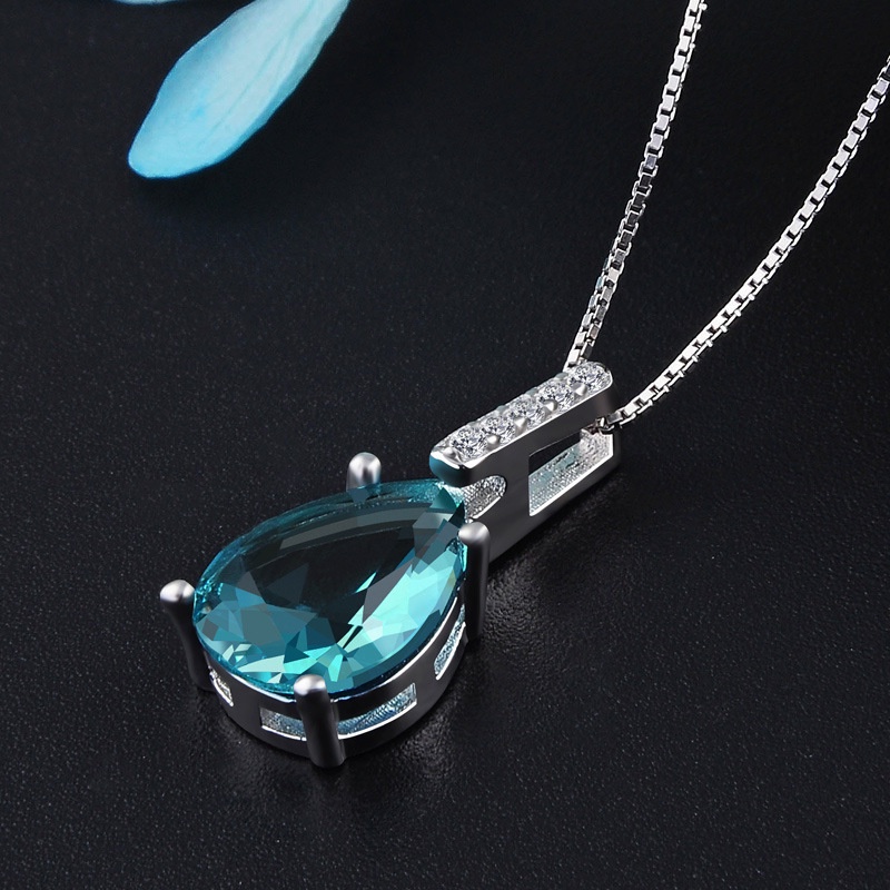 [Ready Stock]Fashion Inlaid Water Drop Pear-Shaped Blue Crystal Pendant Necklace