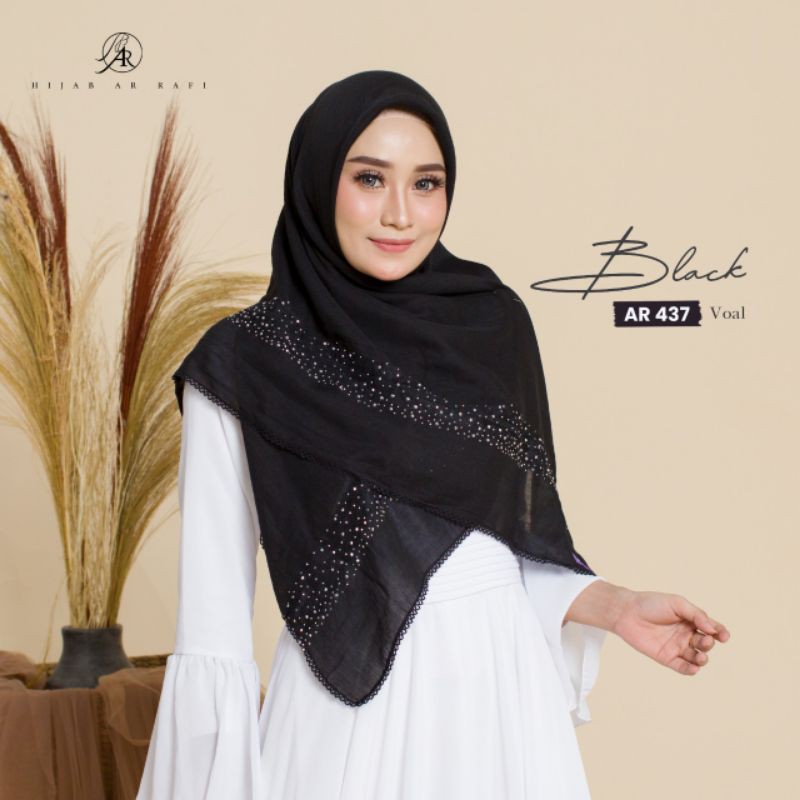 hijab ARrafi segi empat