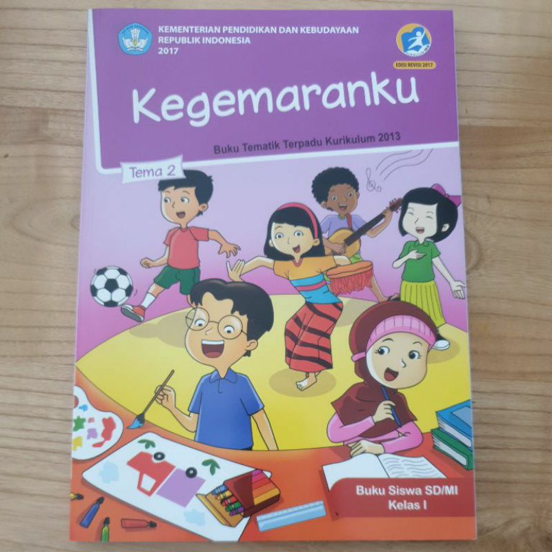 Tema 2 Kelas 1 Kegemaranku