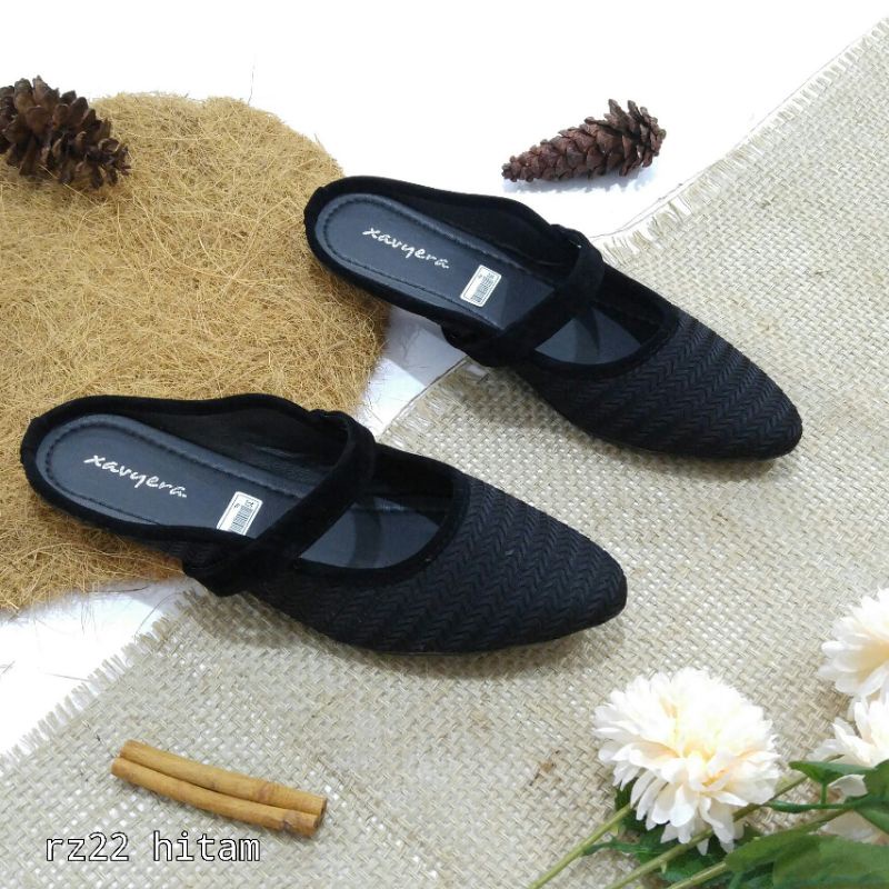 BorneoXavyera  Sepatu Flat Amira rz22 Flatshoes Kekinian Bahan Kanvas Premium