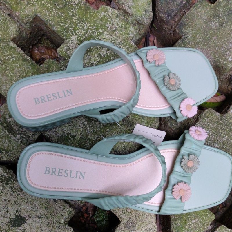 12.12 Birthday Sale New BLC 3305-1 Sandal Jelly Kerut Sofia Bacadeskripsi-Breslin Bunga hijau