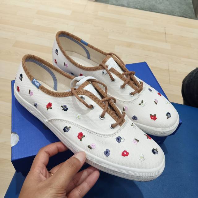 SEPATU WANITA KEDS CHAMPION ORIGINAL