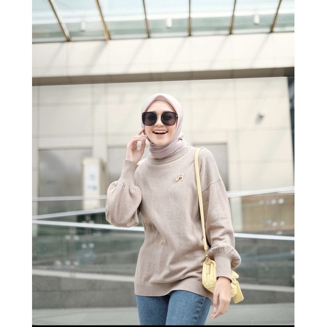 Pleats Knit Blouse Fuschia Beige Vanilla Hijab VanillaHijab
