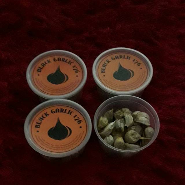 

black garlic 176