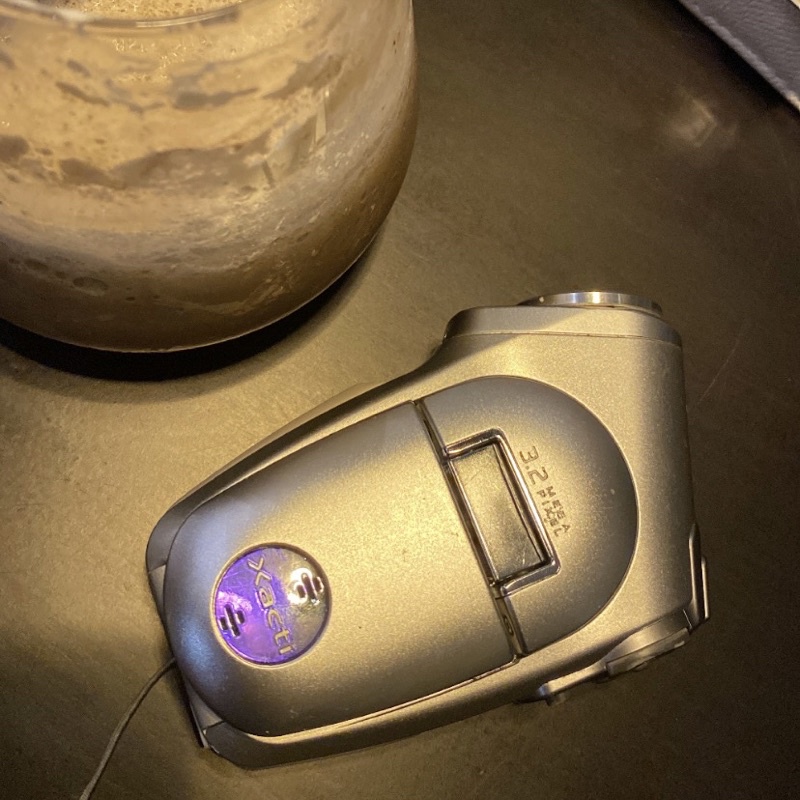 Sanyo Xacti VPC C1 ( kamera digital camera digicam camcorder )