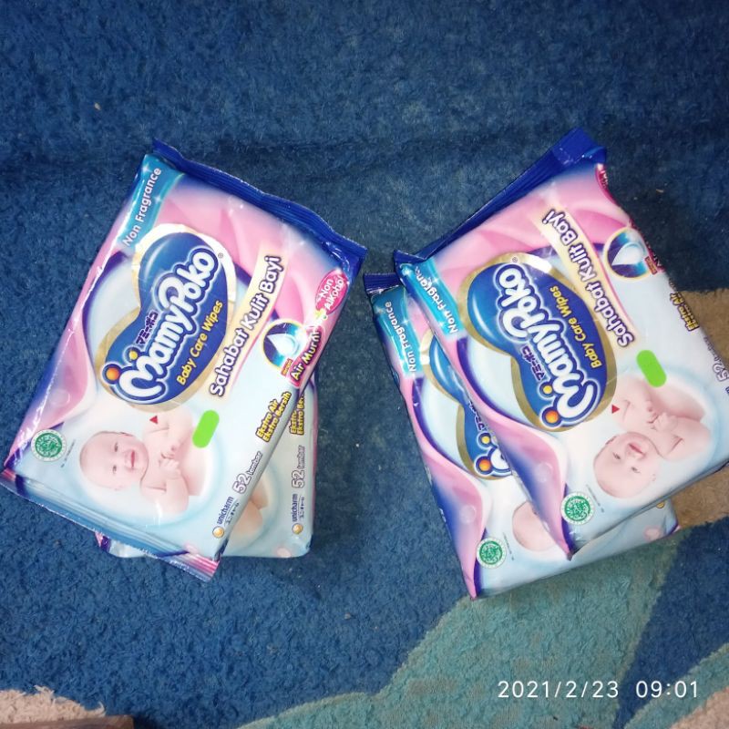 tissue basah/wet wipes mamypoko