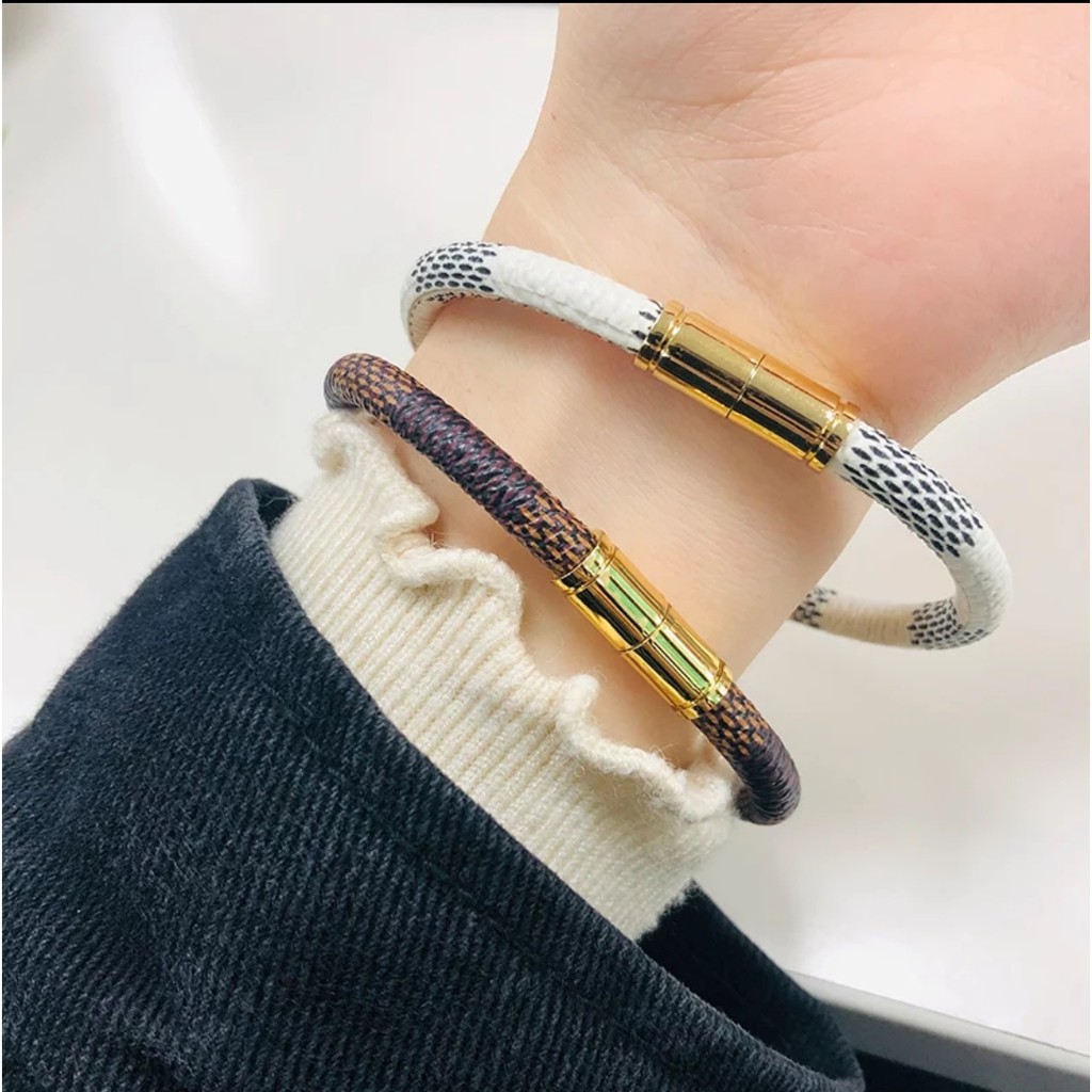 Gelang L* Model Kulit Sintetis Magnet