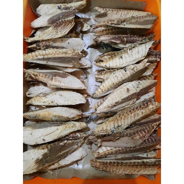 

Ikan Cue Tongkol perpotong