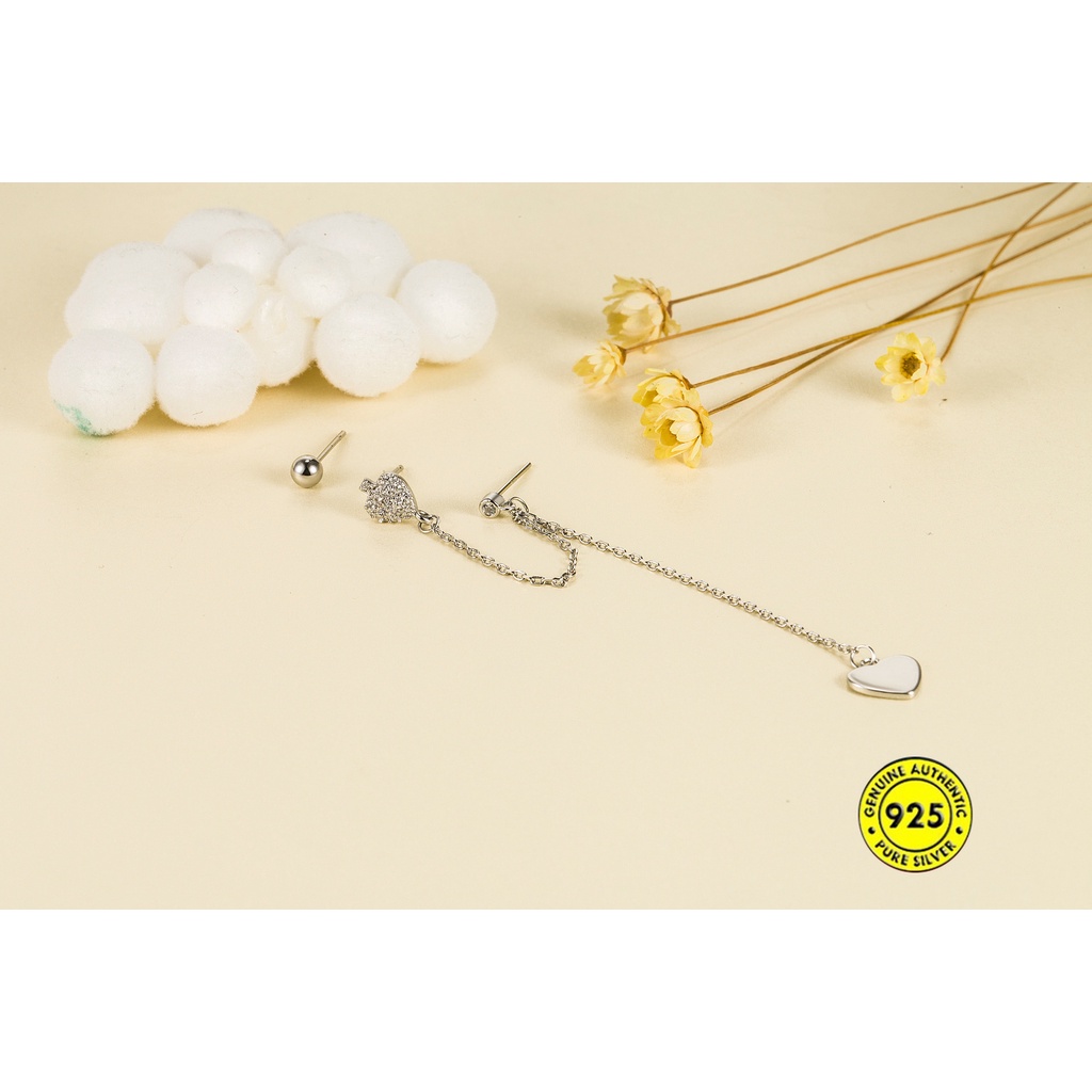 Anting Tusuk Asimetris Bahan Sterling Silver 925 Desain Hati Untuk Wanita