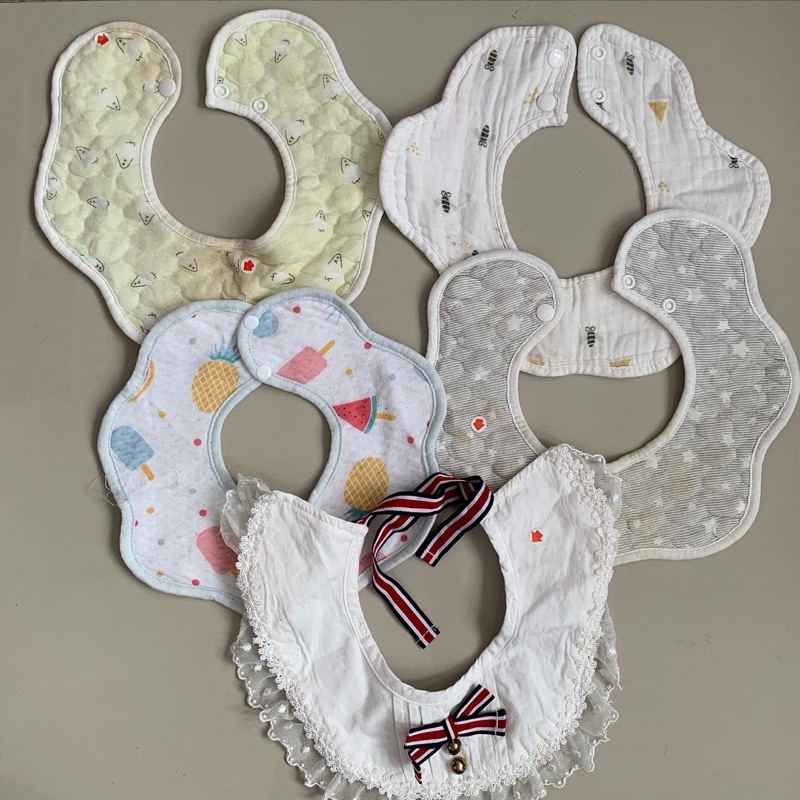 Preloved Slabber Bayi | Topi Bayi | Thrift Keperluan Bayi | Celemek Baby