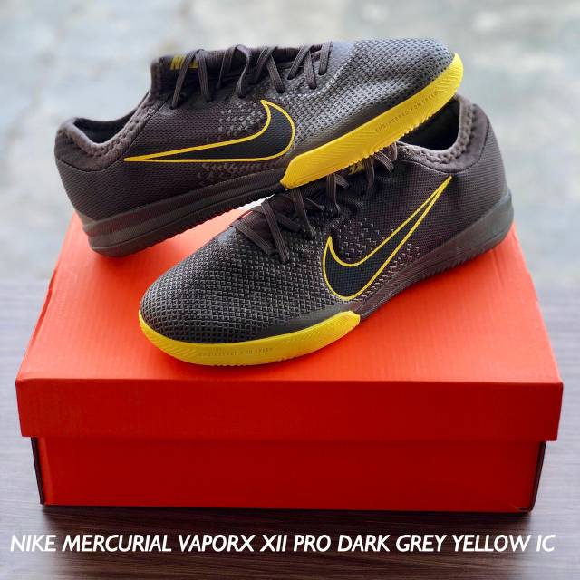 Nike Mercurial VaporX XII Pro Dark Grey Yellow IC
