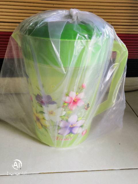 Sunlife Teko plastik jumbo fiesta 4,3  liter