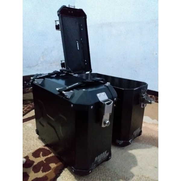 Box Pannier Badak Hitam 27L