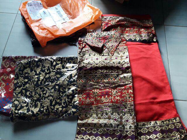 Soegiharto Couple Batik Nirmala Couple Millea