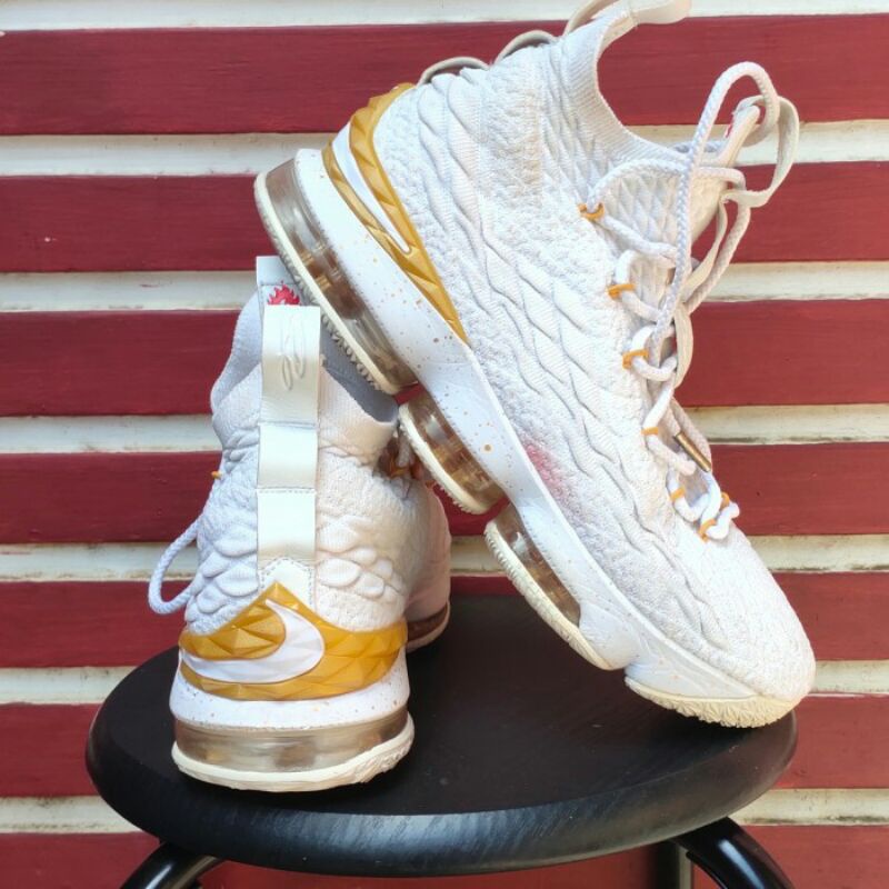 NikeLebronJames15Orginal