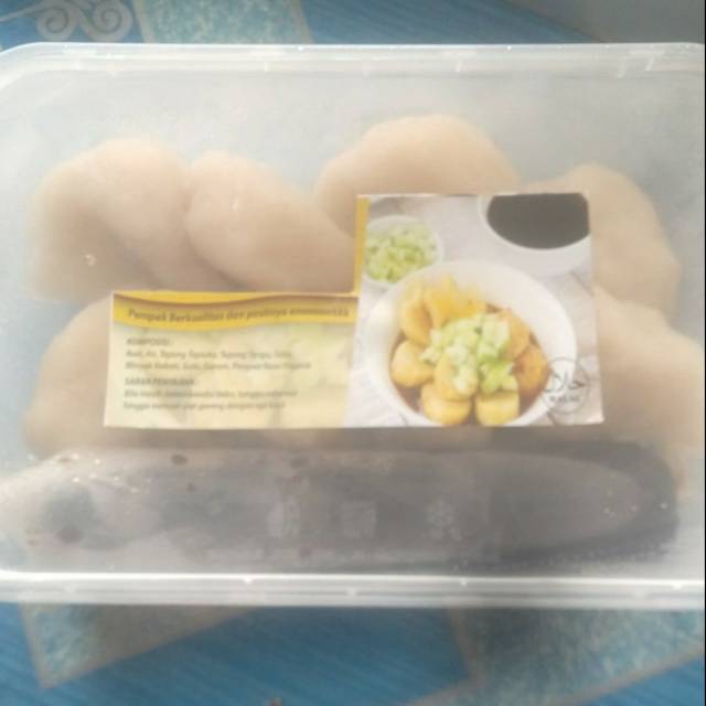 

1 kap pempek frozen AWK