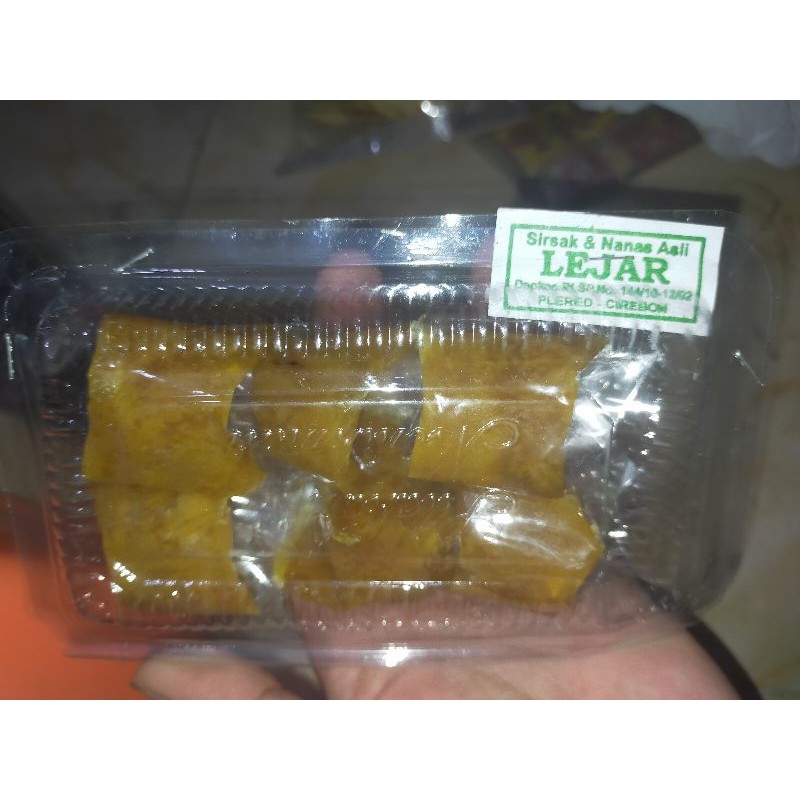 

Dodol Nanas Sirsak Enak Manis Legit Kemasan 100 Gram