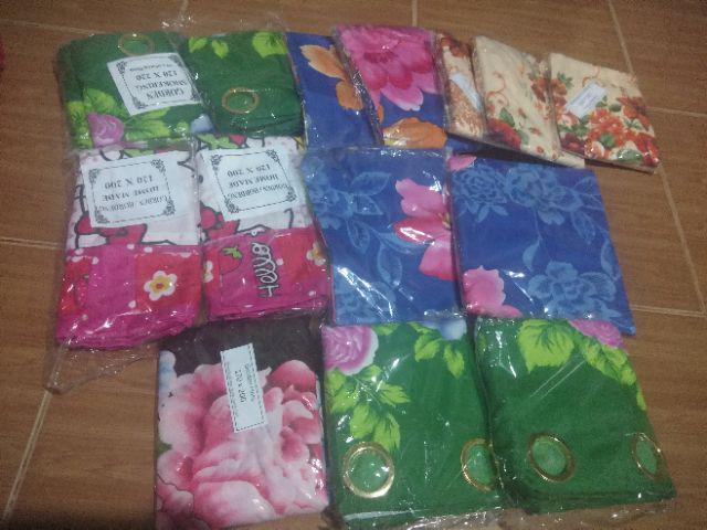 Gorden Motif Bunga Biru