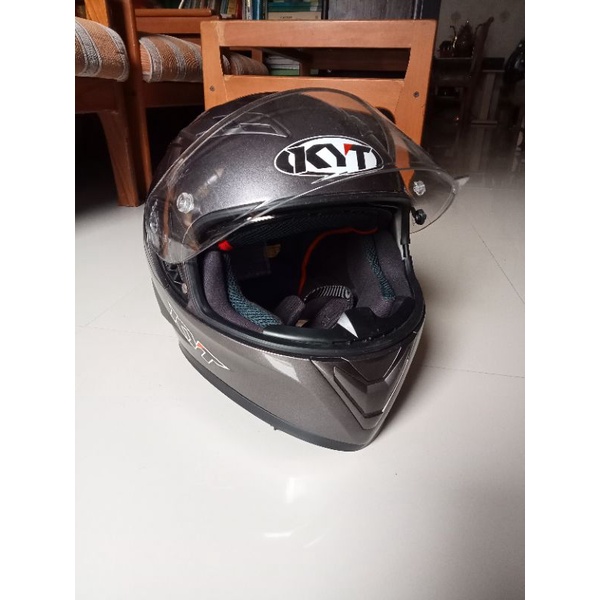 KYT Falcon II (bekas/second)