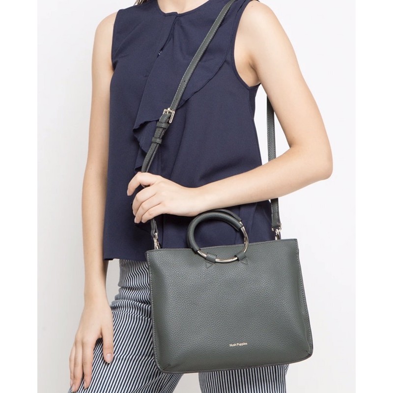 khloe handheld hush puppies