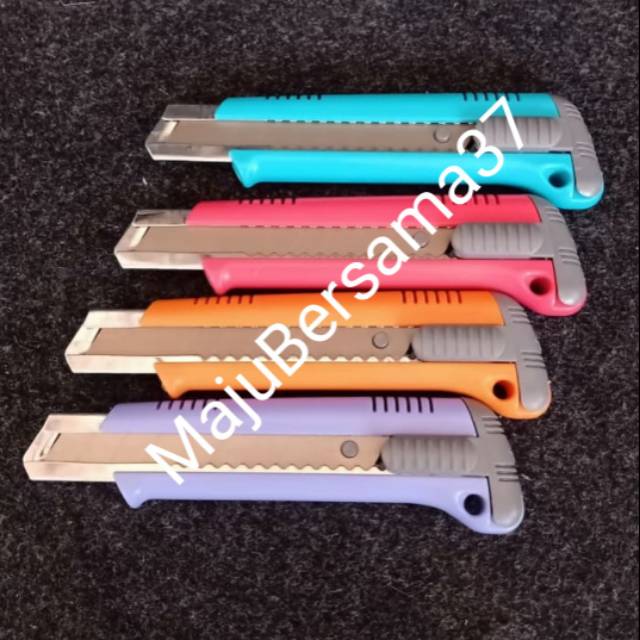 

Pisau cutter japan kds L 18CL cutter kds japan