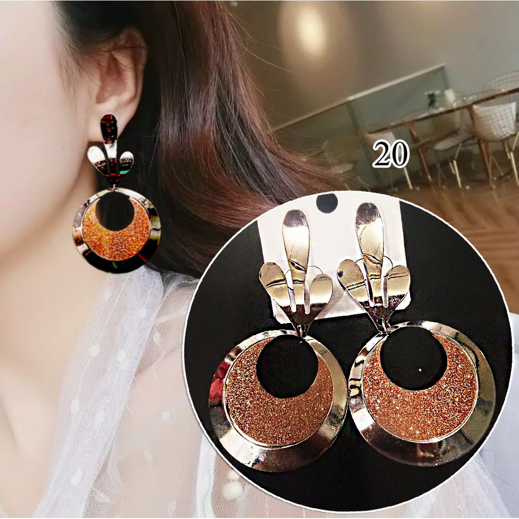 Anting korea wanita kekinian aneka varian 270