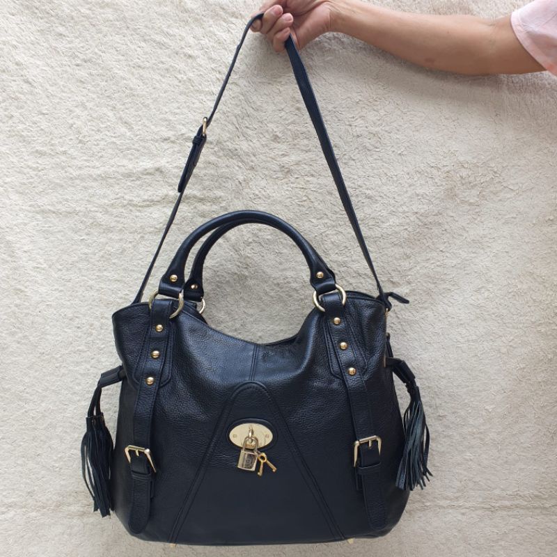 Capacci Tas Selempang Slingbag Kulit Asli Wanita