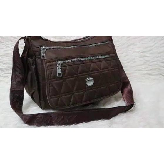 ⒺboomingⒺ Tas Slempang Wanita Chibao CB192-1 ✚