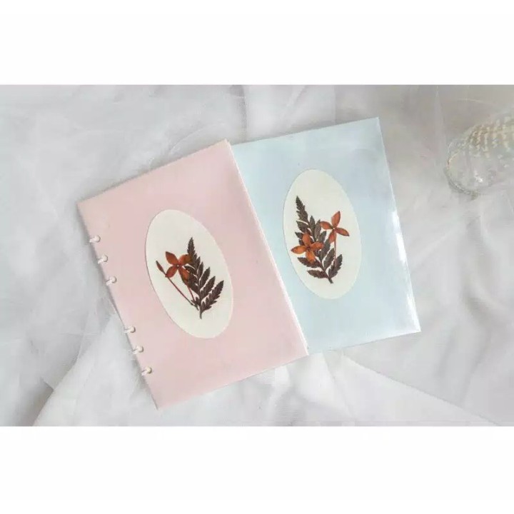 

Dried Flower Notebook (Jurnal Bunga Kering)