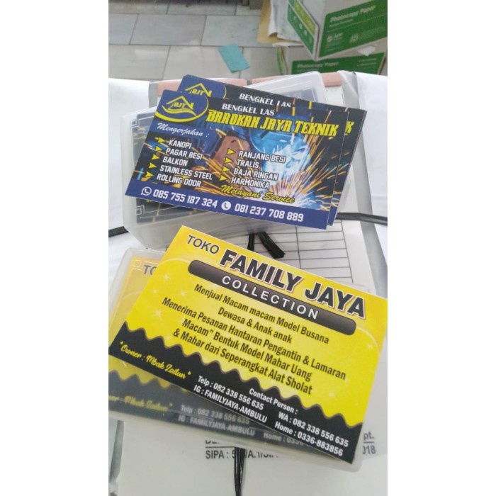 

KARTU NAMA 1 BOX