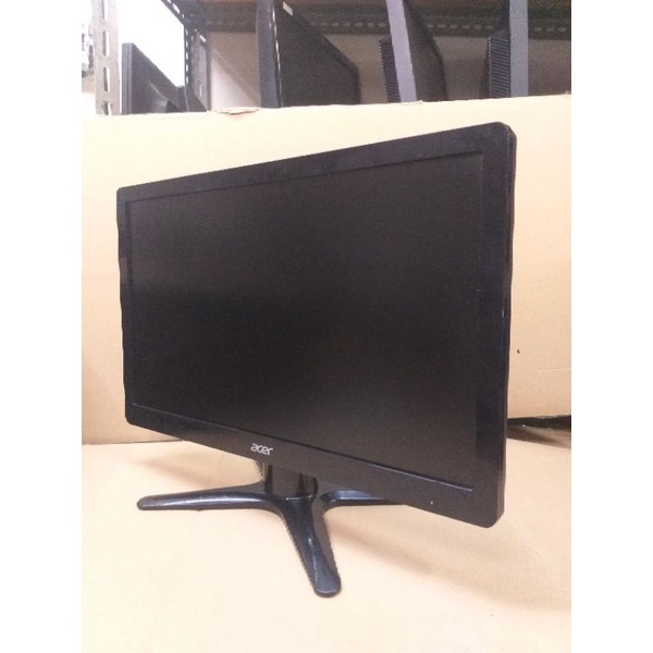 Monitor LED 19 inci Wideacreen