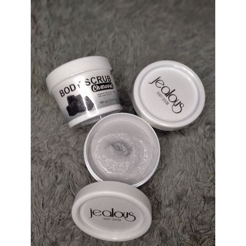 BODY SCRUB CHARCOAL JEALOUS