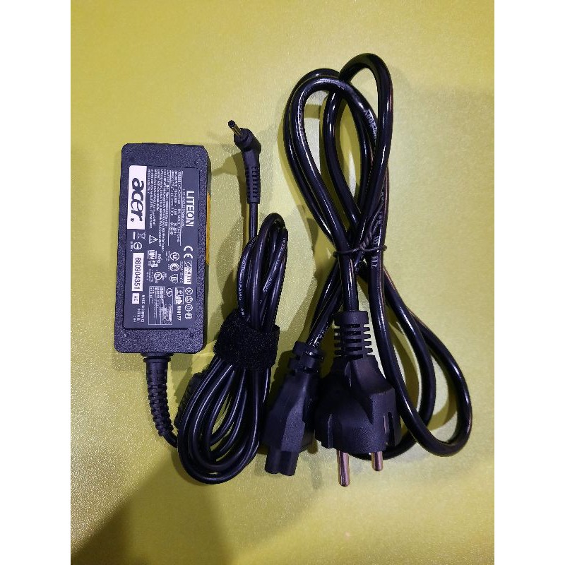 Adaptor Charger Acer SWIFT 1 3 5 sf113 sf114 sf314 sf514 Series 19v 2.37a (3011) Small Plug