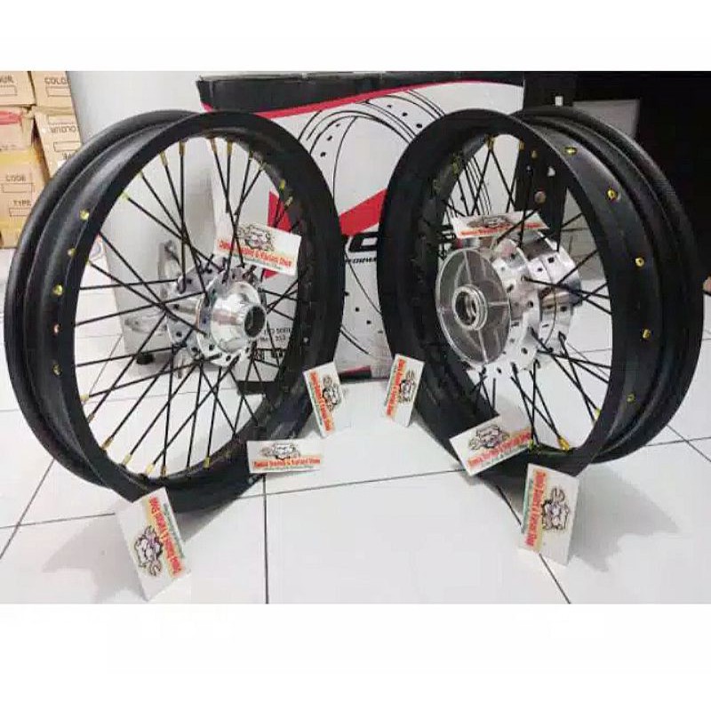 Sepaket pelek Velg CB 150 Tiger Revo CBR 150 Megapro Verza New CB 150R Paket Tromol jari jari