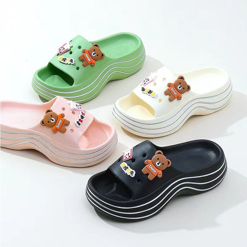 Sandal Crocs Fuji Wedges Accesories Panda Import High Quality S2