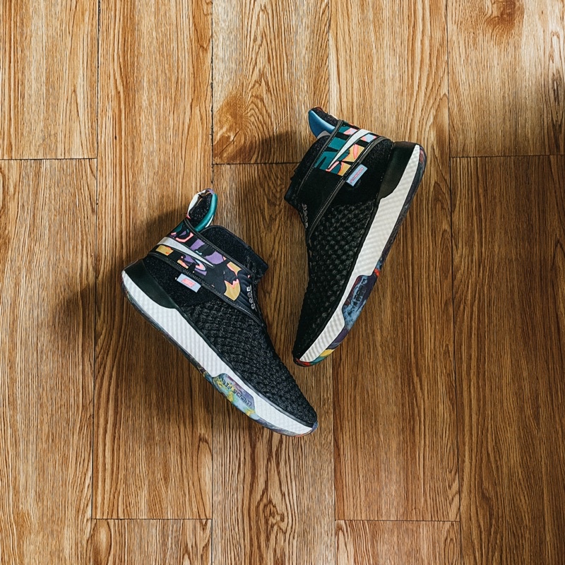 NIKE AIR ZOOM UNVRS FLYEASE BLACK/KARANTZ BLUE