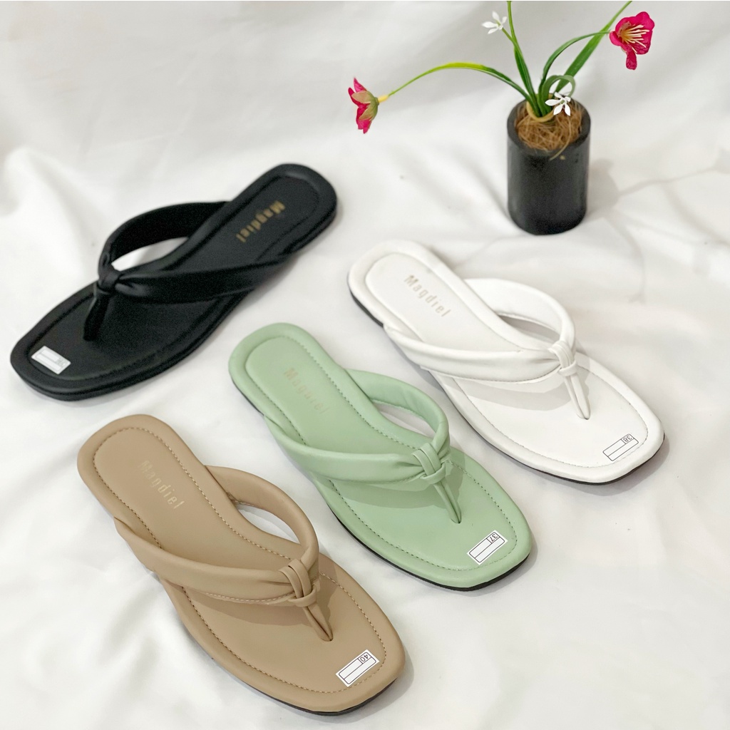 Magdiel - Stevie Sandal Flat Wanita