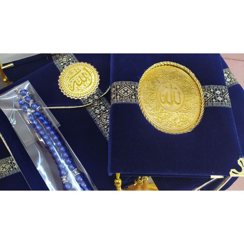 buku yasin paket lengkap / yasin bludru / buku yasin dan dompet