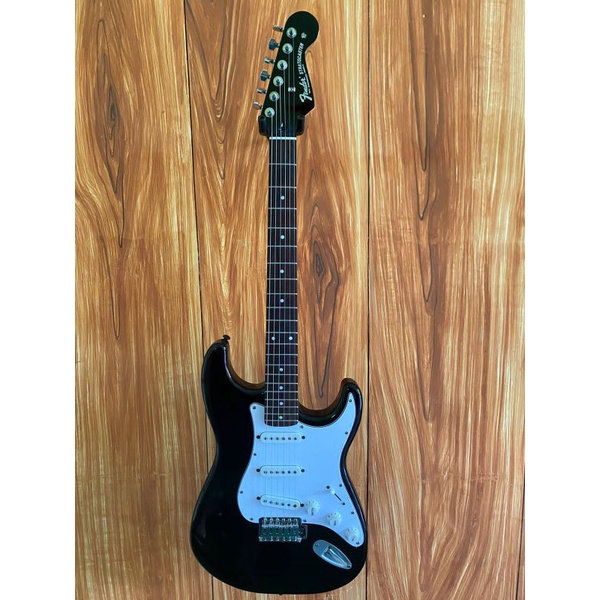 Gitar Elektrik Fender Stratocastee