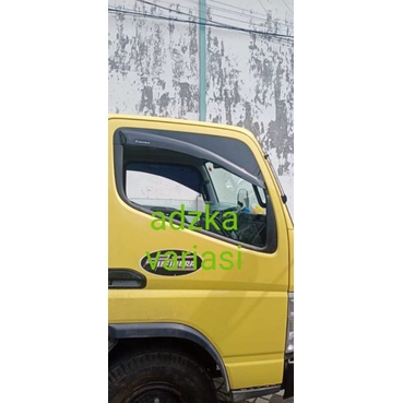 Talang air mobil truck engkel Mitsubishi canter model kupu kupu