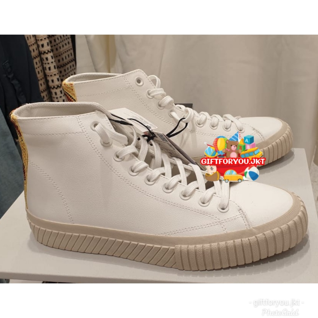 Sepatu Zara Pria LACE-UP HIGH-TOP TRAINERS Man Laki-laki Sneaker Shoes Cowok Casual Kasual Style Fas