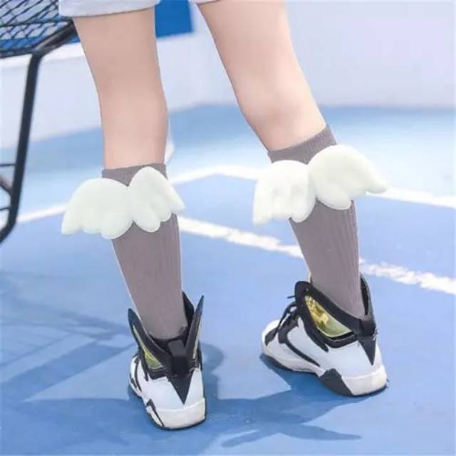 Kaos kaki ~ cute socks angle wings kids (4-10 years)