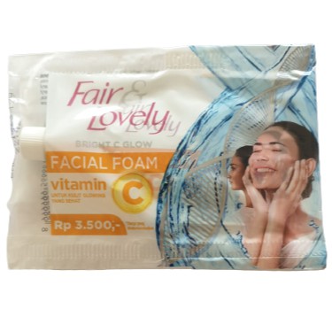 SS Fair & Lovely Bright Glow Facial Foam Vitamin C Sabun Muka Rp 3500 9 gram