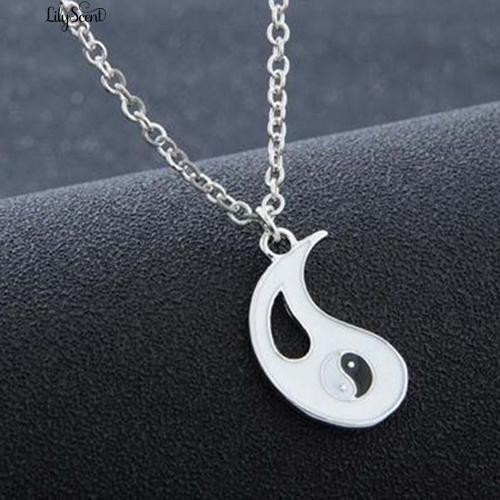 2 Pcs Hitam Putih Yin Yang Berongga Kalung Pasangan Sister Friend